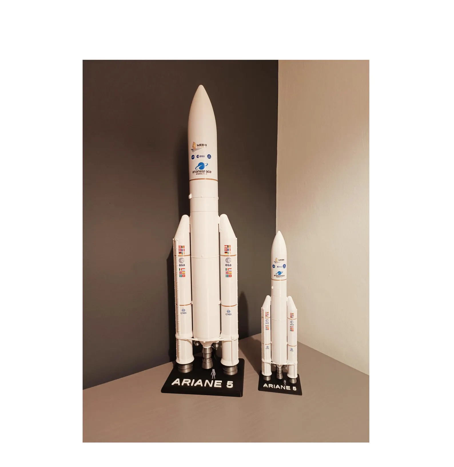 Ariane 5 ECA Display Model with stand - VA-256 James Webb Space Telescope