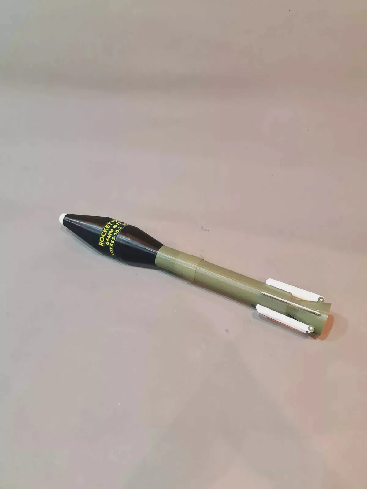 M72 LAW ROCKET Impressive Size: 508mm x 66mm Olive Green & Black Design - Image 4