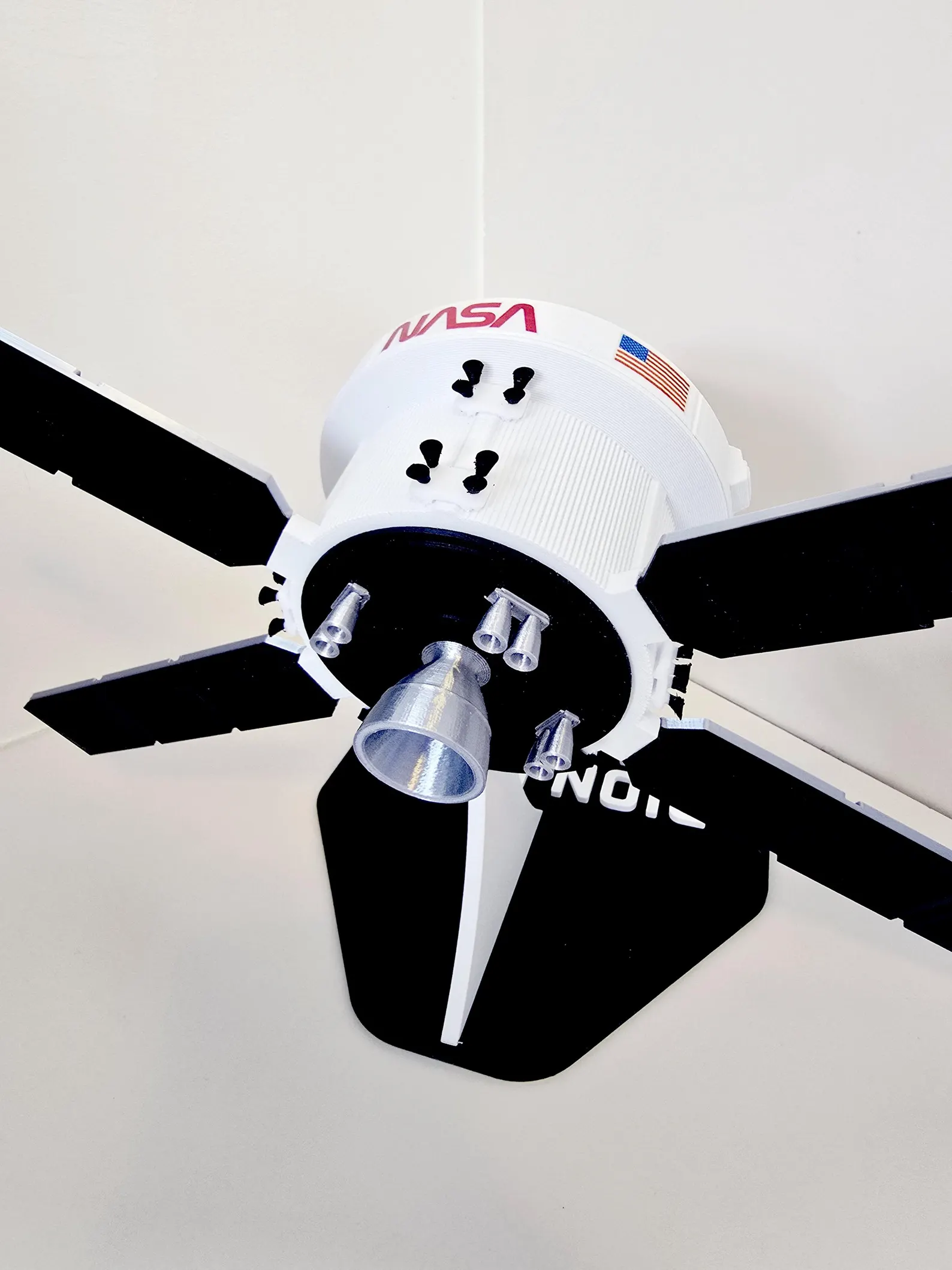 ORION MPCV Spacecraft Model – Artemis NASA Rocket Capsule