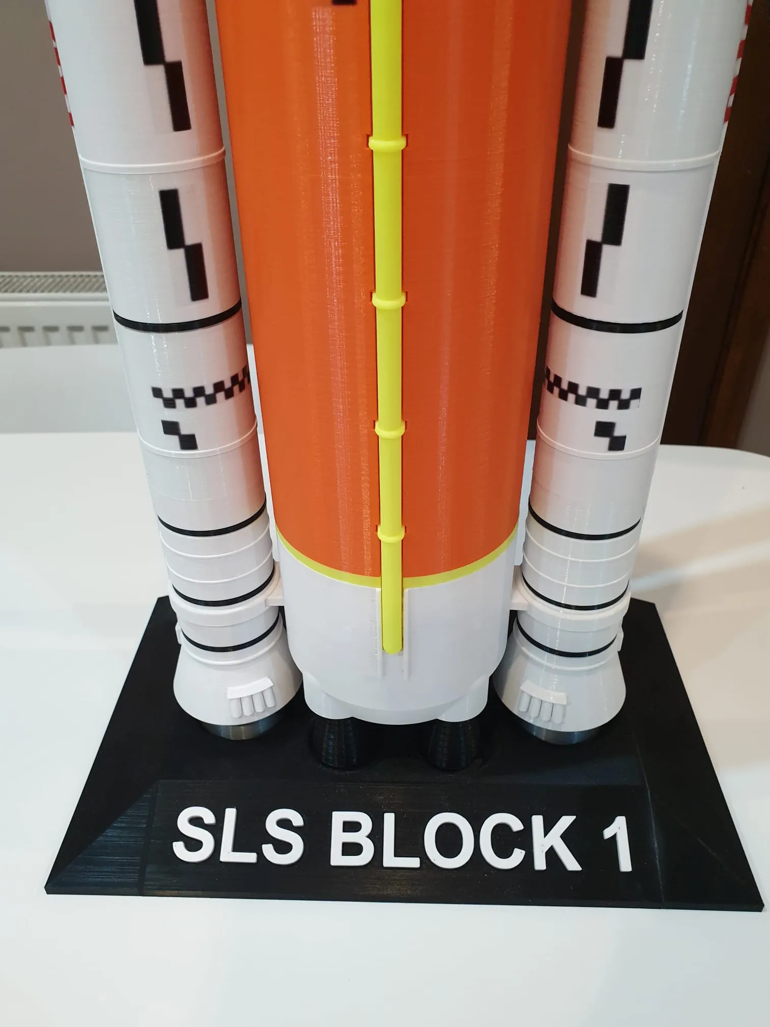 SLS NASA Artemis 1 Rocket - Image 5